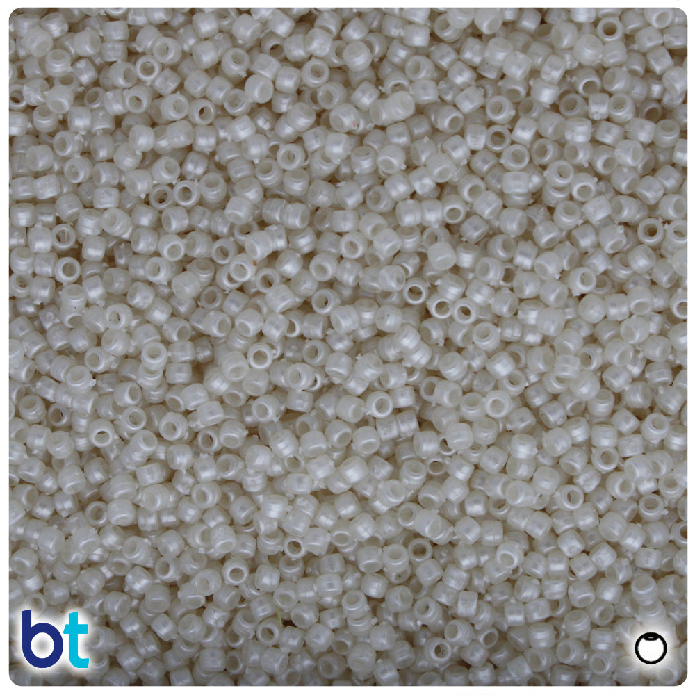 BeadTin Natural Pearl 2.5mm Round/Seed Plastic Craft Beads (10g)