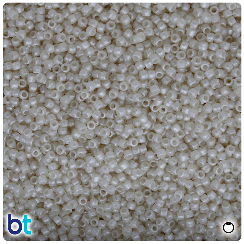 BeadTin Natural Pearl 2.5mm Round/Seed Plastic Craft Beads (10g)